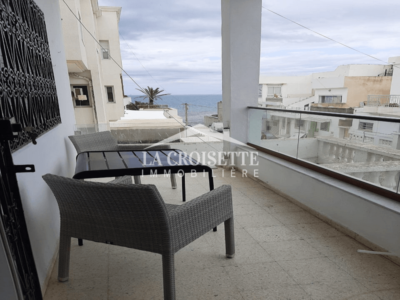 Etage de villa meublé S+3 à La Marsa